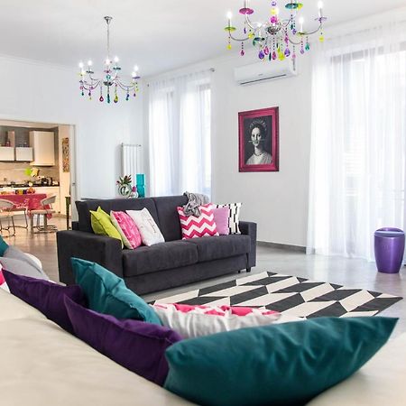 Ferdinando Arthouse Oversized Modern Apartment - By Gocce Team Neapol Exteriér fotografie